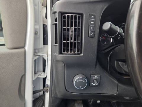 2023 GMC Savana 2500