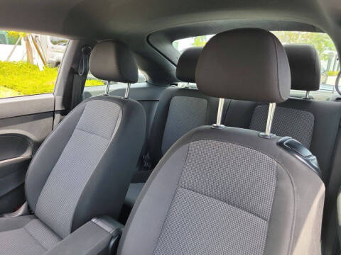 2019 Volkswagen Beetle 2.0T S