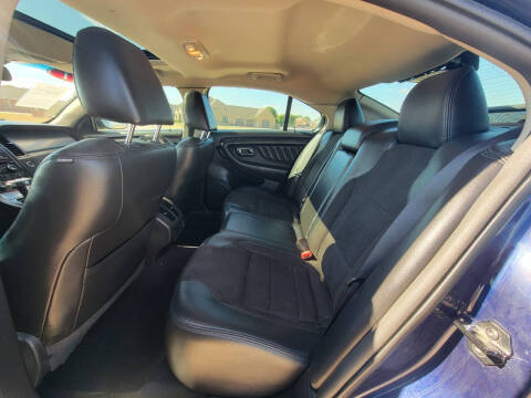 2011 Ford Taurus SHO