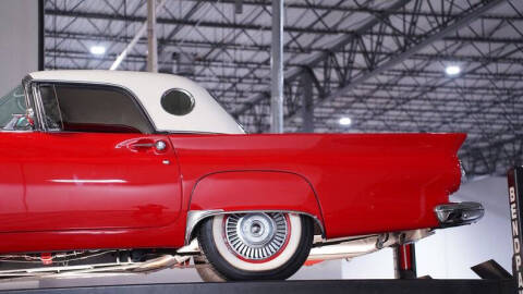 1957 Ford Thunderbird