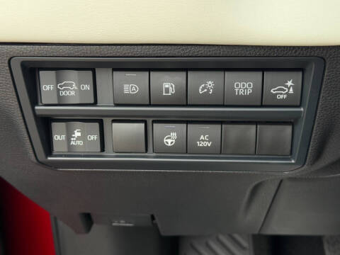 2024 Toyota Sequoia Capstone