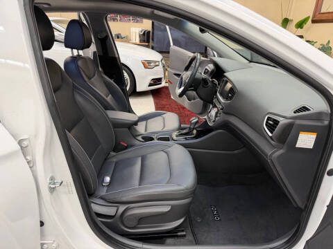 2017 Hyundai Ioniq Hybrid