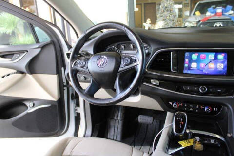 2020 Buick Enclave Essence