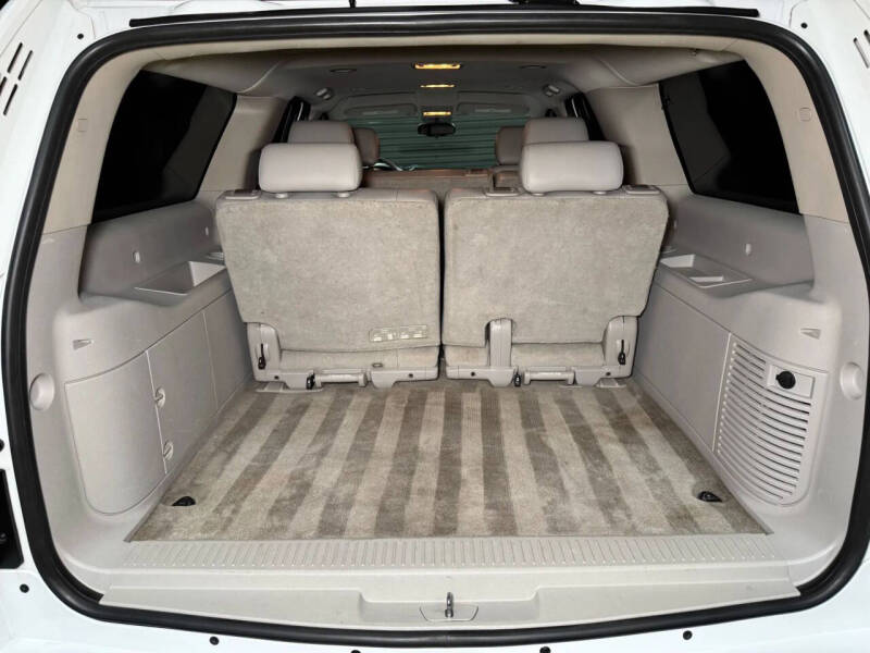 2012 Chevrolet Suburban LT