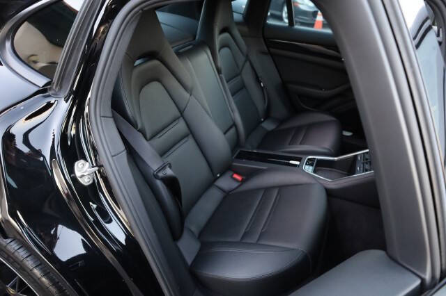 2019 Porsche Panamera