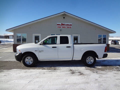 2020 RAM 1500 Classic for sale at GIBB'S 10 SALES LLC in New York Mills MN