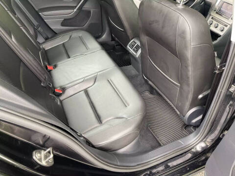 2017 Volkswagen Golf SportWagen