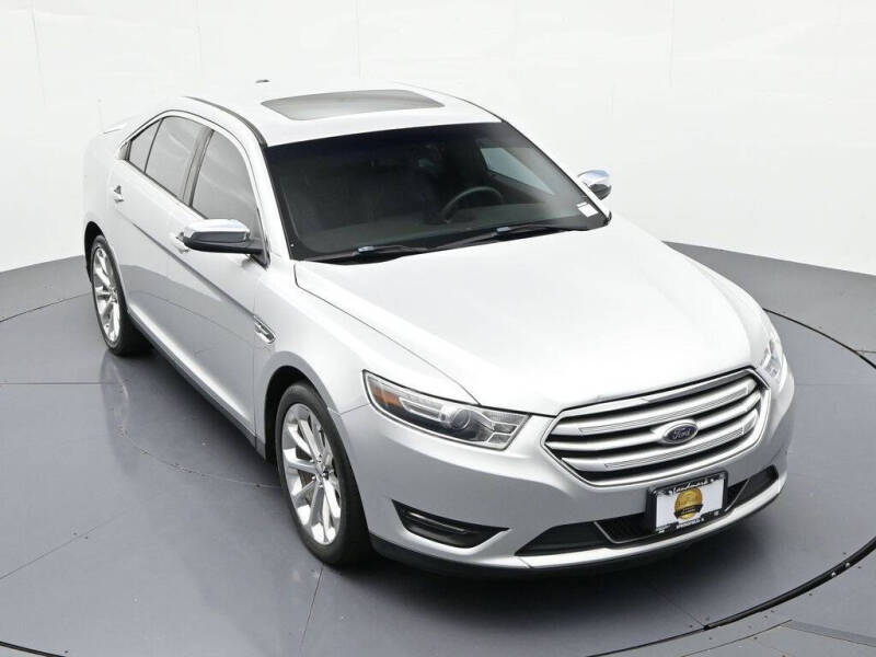 2019 Ford Taurus Limited
