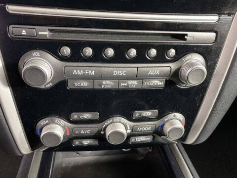 2014 Nissan Pathfinder SV