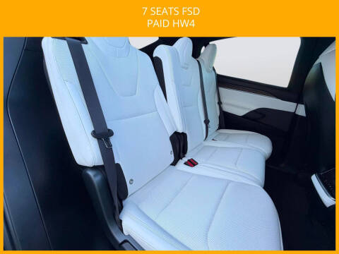 2023 Tesla Model X Standard Range