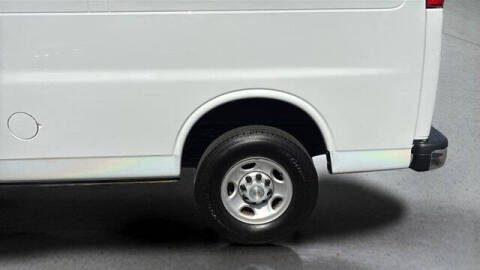 2022 Chevrolet Express 2500