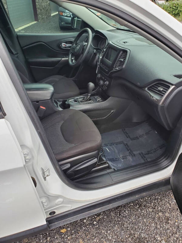 2020 Jeep Cherokee Latitude