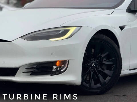2016 Tesla Model S