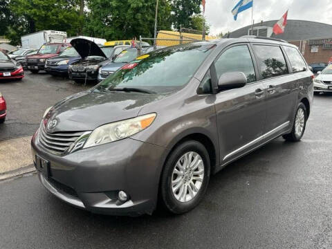 2011 Toyota Sienna for sale at Drive Deleon in Yonkers NY