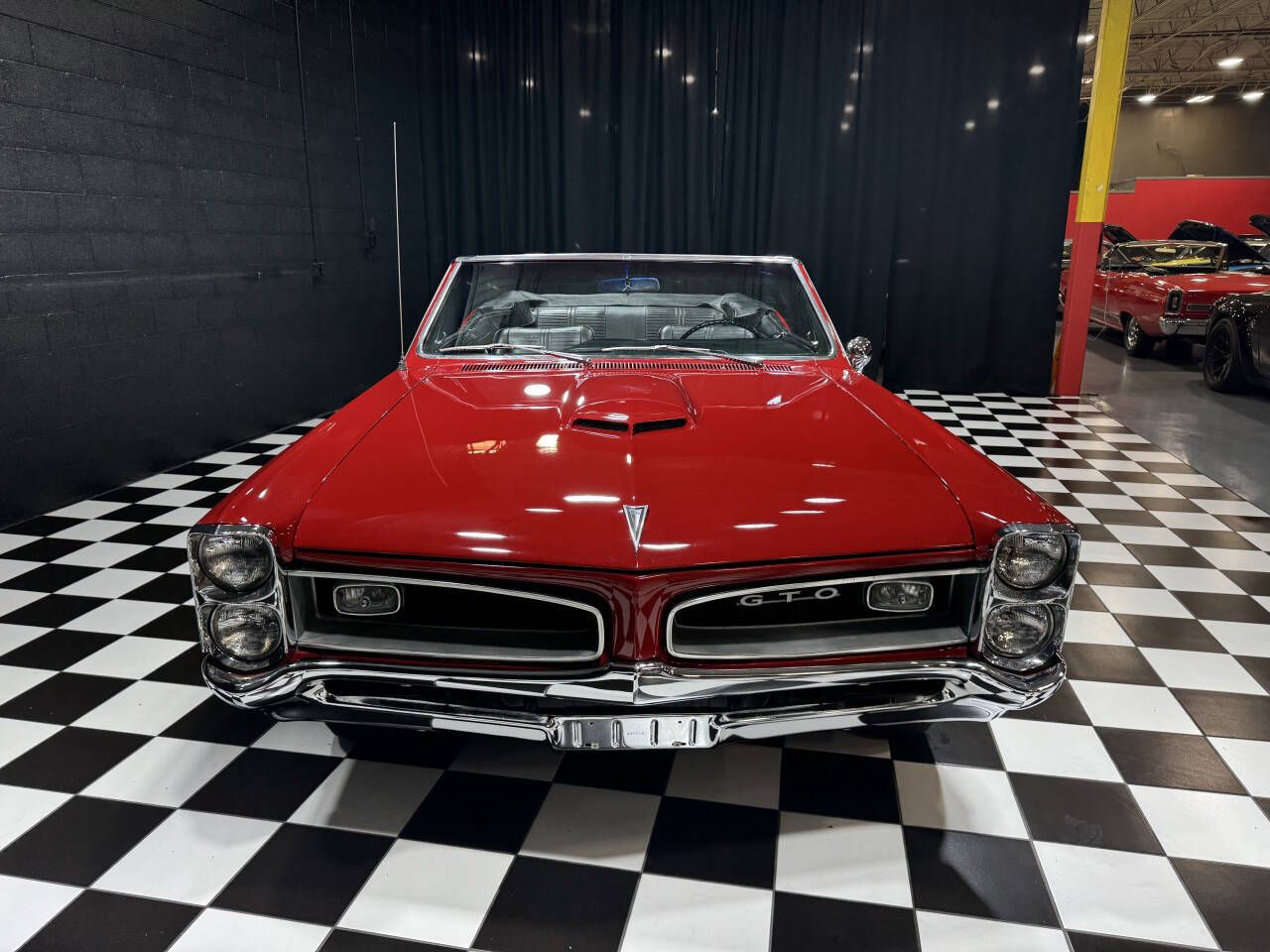 1966 Pontiac GTO 19