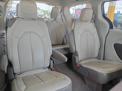 2018 Chrysler Pacifica Touring L