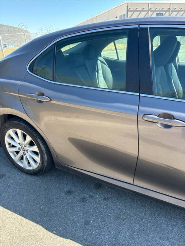 2020 Toyota Camry LE