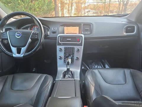 2017 Volvo S60 T5 Dynamic