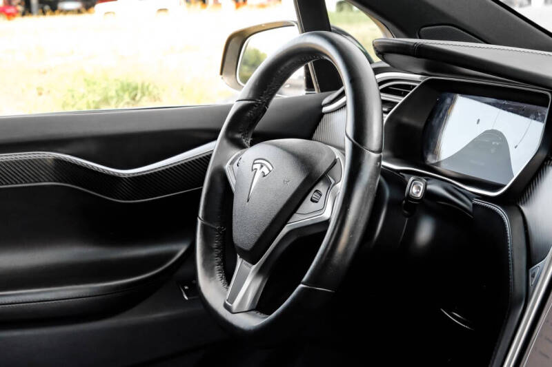 2016 Tesla Model X 75D