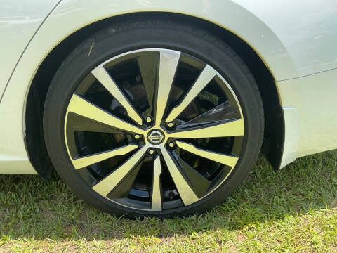 2020 Nissan Altima 2.5 SR