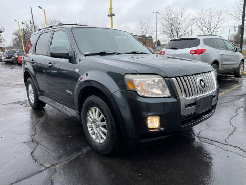 2008 Mercury Mariner for sale at AZAR Auto in Racine WI