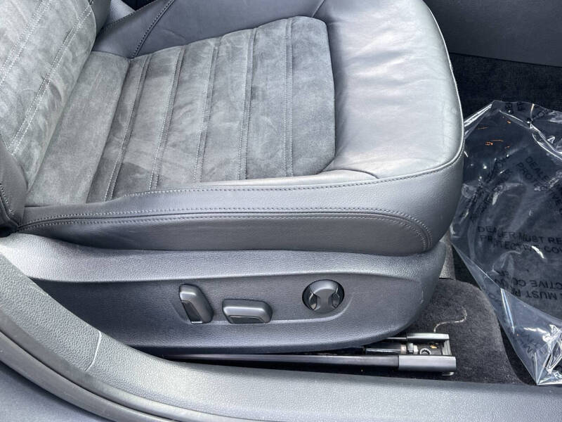 2015 Volkswagen Passat 2.0L TDI SEL Premium