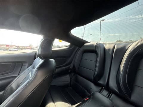 2022 Ford Mustang Mach 1