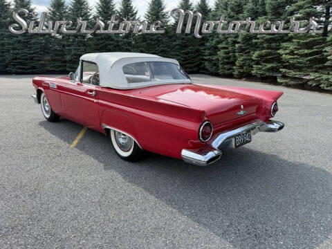 1957 Ford Thunderbird