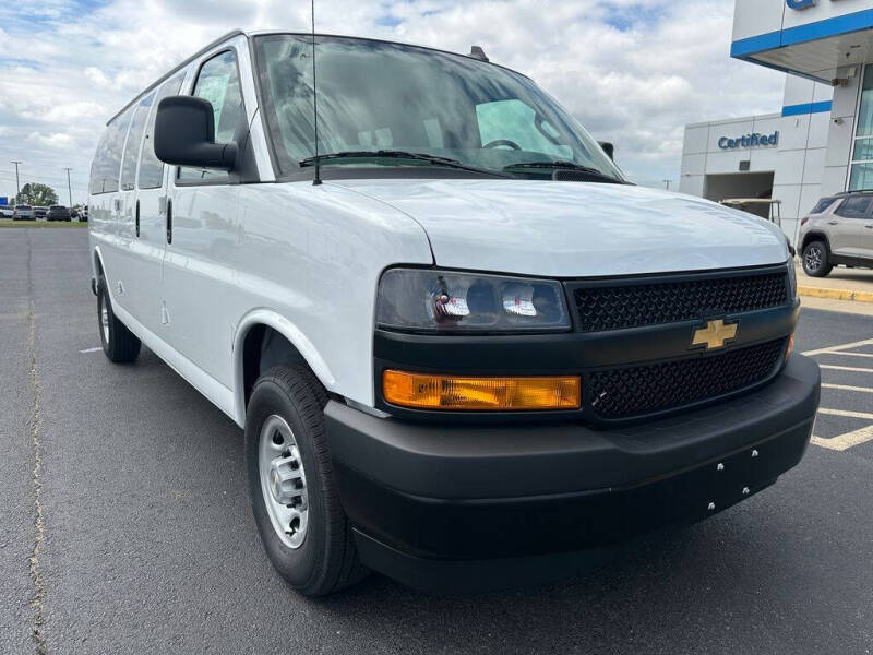 2026 Chevrolet Express LS 3500