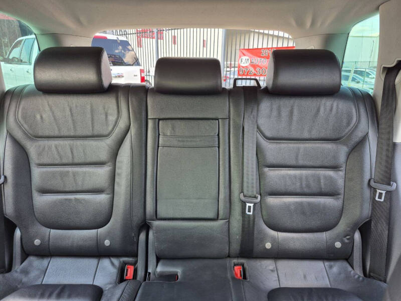 2014 Volkswagen Touareg TDI Lux