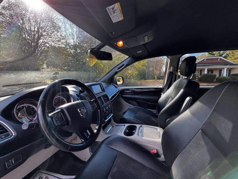 2020 Dodge Grand Caravan SXT