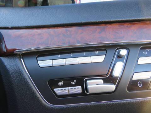 2012 Mercedes-Benz S-Class S 550