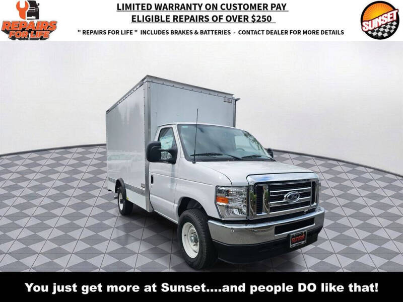 2025 Ford E-Series