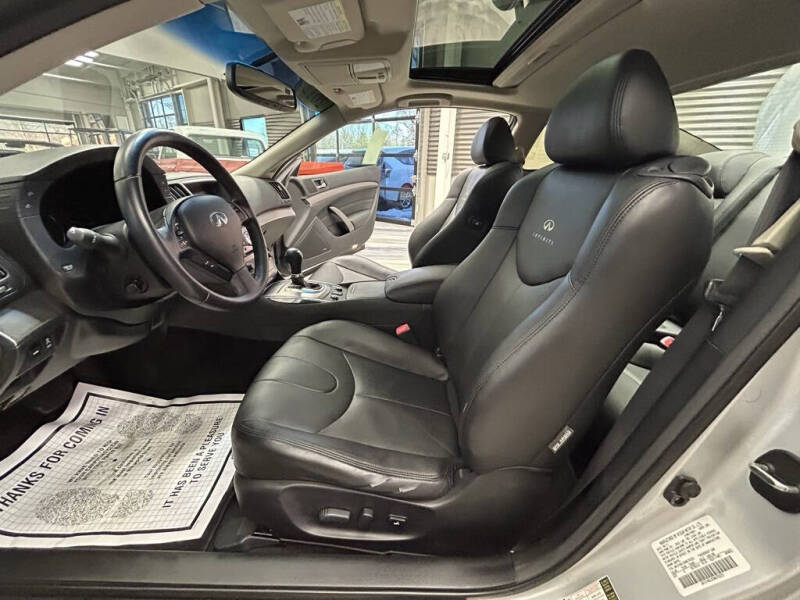 2012 Infiniti G37 Coupe x