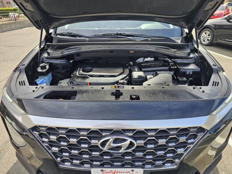 2020 Hyundai Santa Fe SE