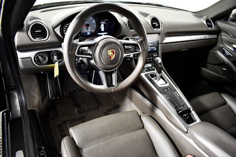 2017 Porsche 718 Cayman S