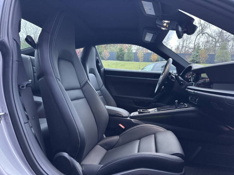 2024 Porsche 911 Carrera