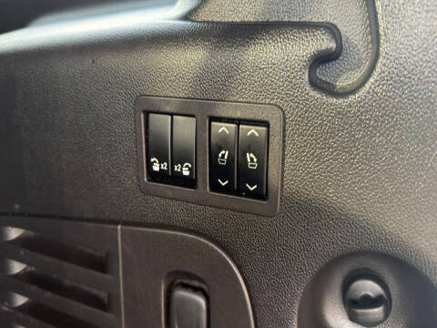 2017 Cadillac Escalade ESV Premium Luxury