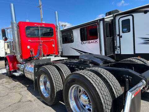 2017 Peterbilt 389