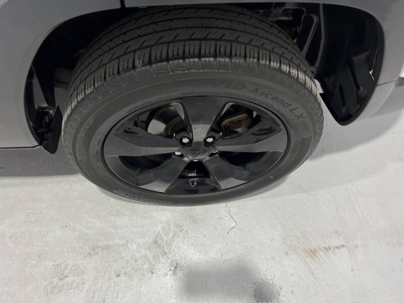2019 Jeep Cherokee Altitude