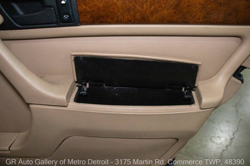 1990 BMW 7 Series 735i