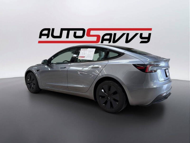 2025 Tesla Model 3 Long Range