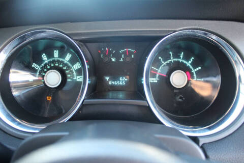 2010 Ford Mustang V6 Premium