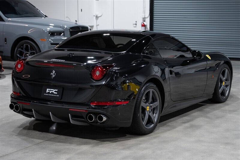 2015 Ferrari California T