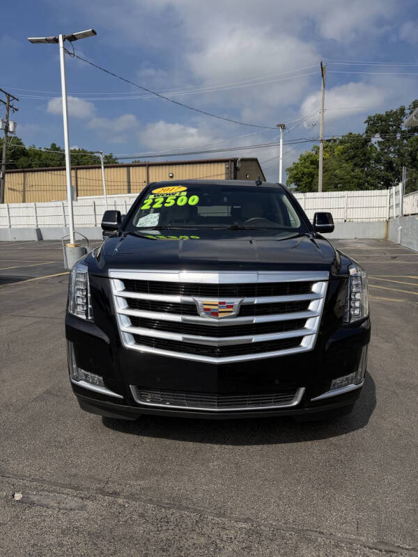 2017 Cadillac Escalade Luxury