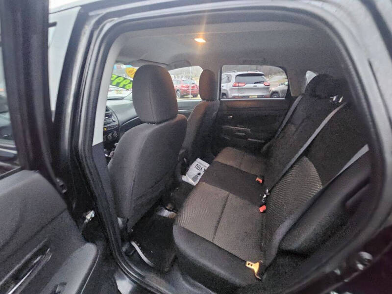 2016 Mitsubishi Outlander Sport ES