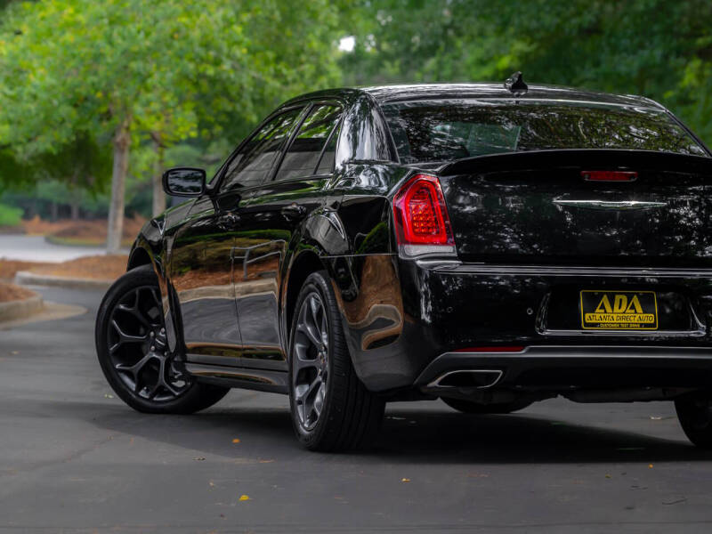 2019 Chrysler 300 S