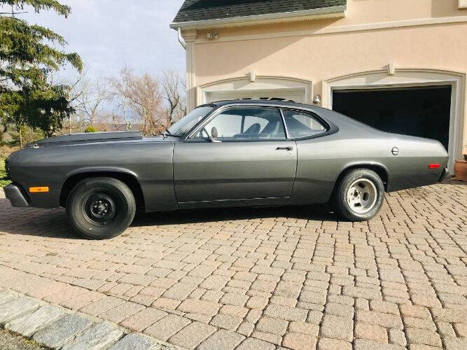 Gray 1973 Plymouth Duster 1