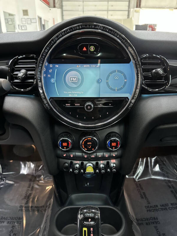 2022 MINI Hardtop 2 Door Cooper SE