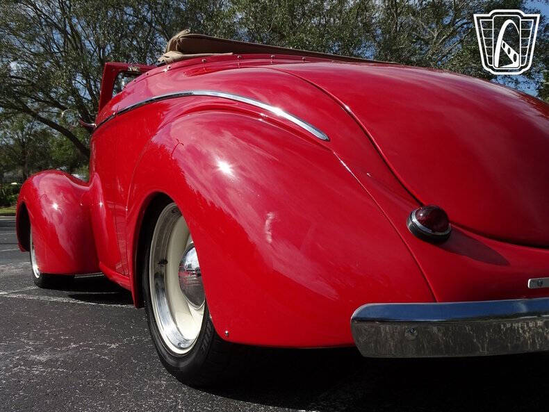 1941 Willys Roadster